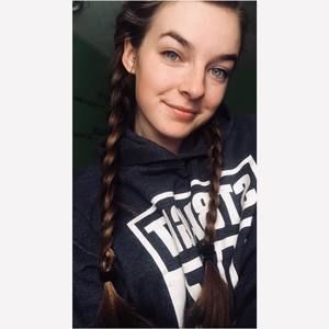 Meet your Posher, Brittney